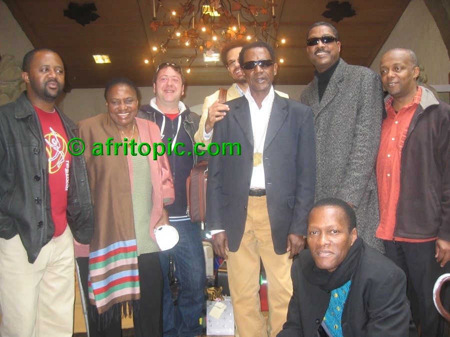 ../Images/afw2006d 110.jpg